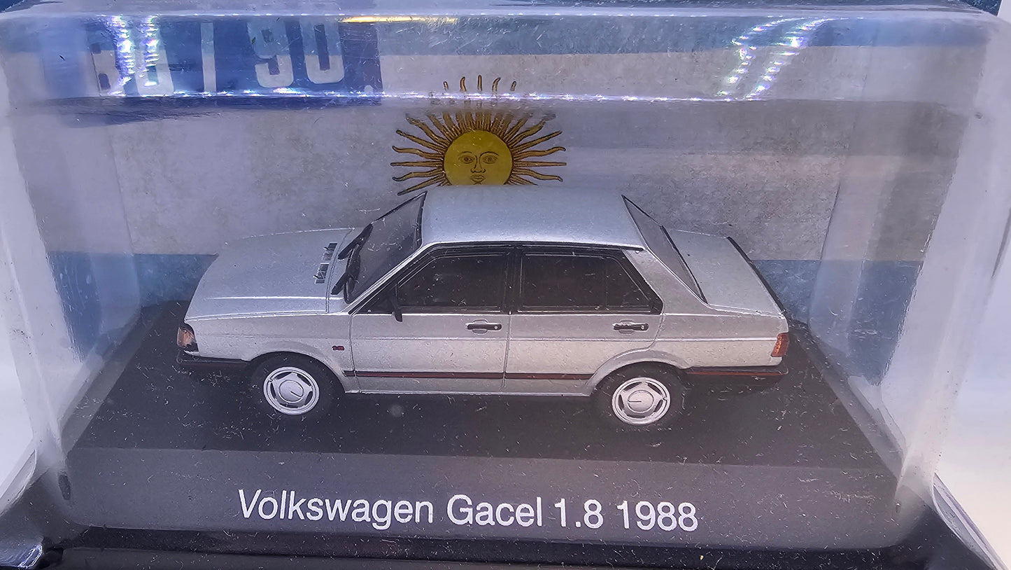 Volkswagen Gacel 1.8 1988 - Escala 1/43 - Salvat