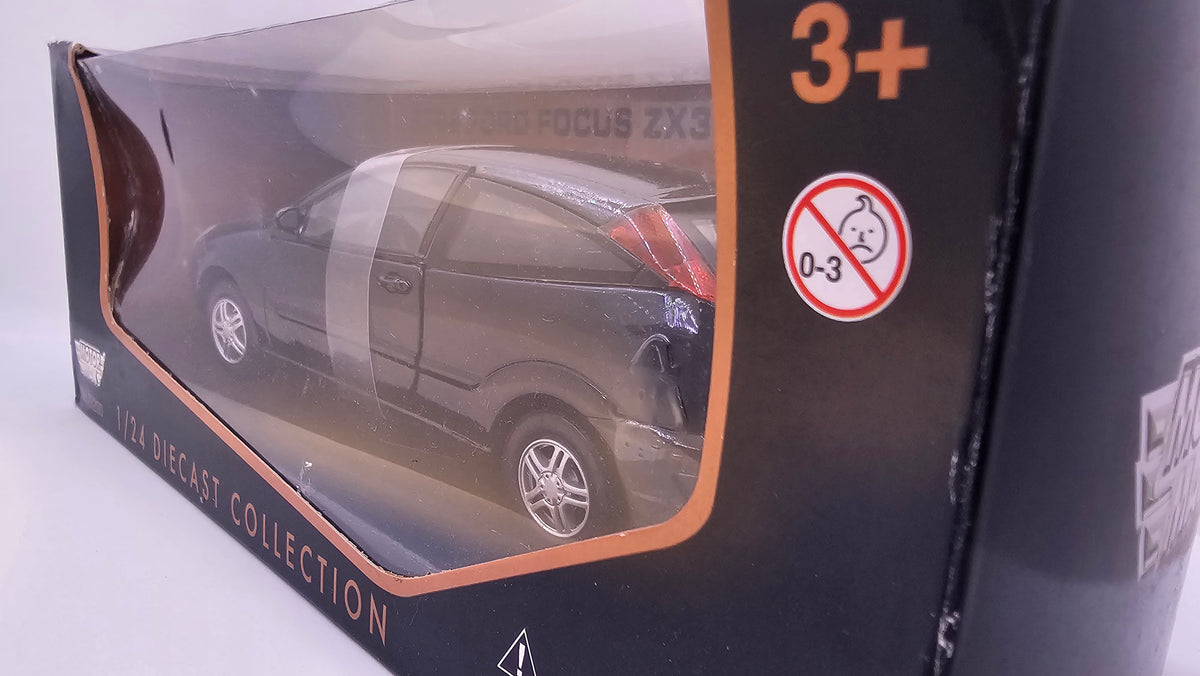 Ford Focus ZX3 2002 - Escala 1/24 - MotorMax