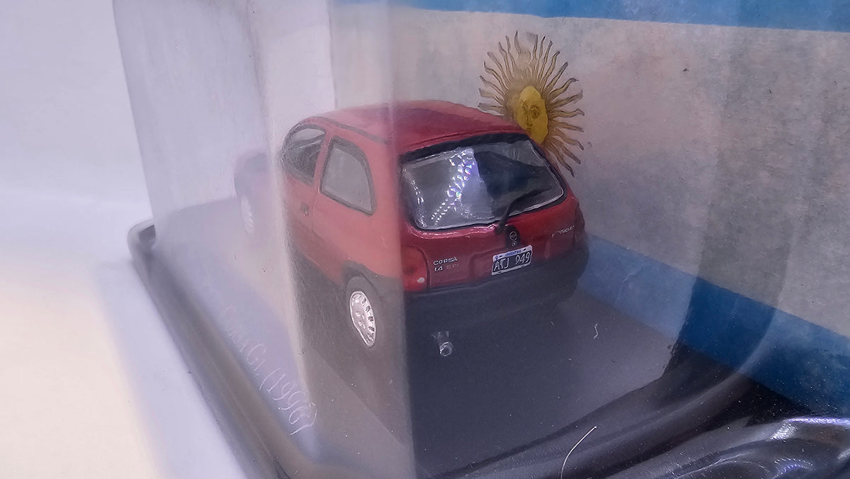 Chevrolet Corsa GL 1996 - Escala 1/43 - Salvat