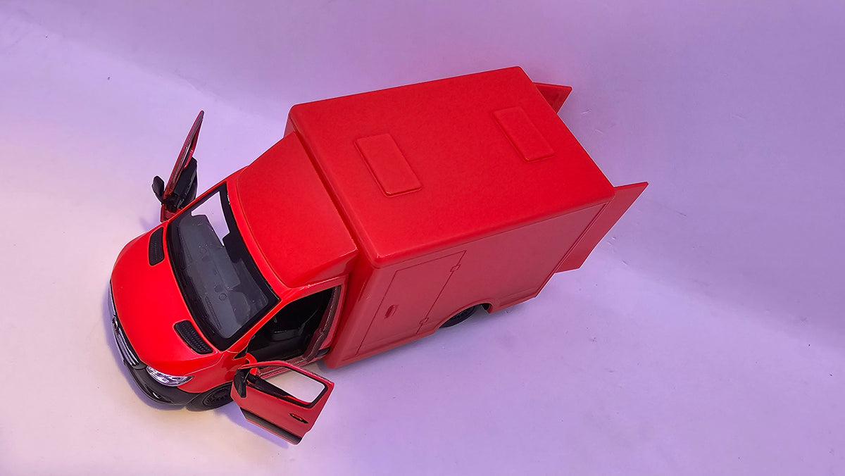 Mercedes Benz Sprinter - Escala 1/48 - Kinsmart - (Sin caja)