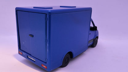 Mercedes Benz Sprinter - Escala 1/48 - Kinsmart - (Sin caja)