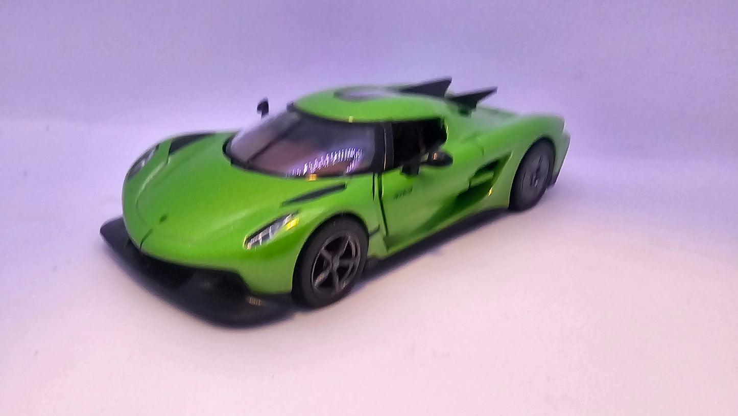 Koenigsegg Jesko Absolut - Escala 1/36 - Kinsmart - (Sin caja)
