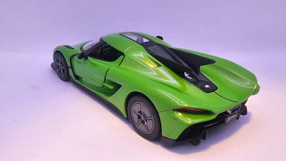Koenigsegg Jesko Absolut - Escala 1/36 - Kinsmart - (Sin caja)