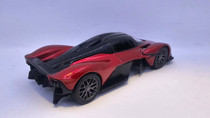 Aston Martin Valkyrie - Escala 1/36 - Kinsmart - (Sin caja)