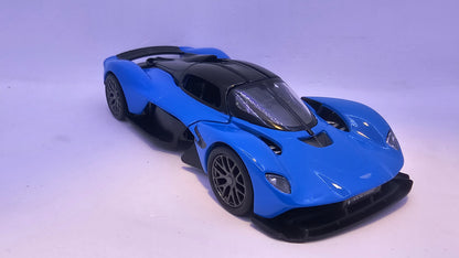 Aston Martin Valkyrie - Escala 1/36 - Kinsmart - (Sin caja)