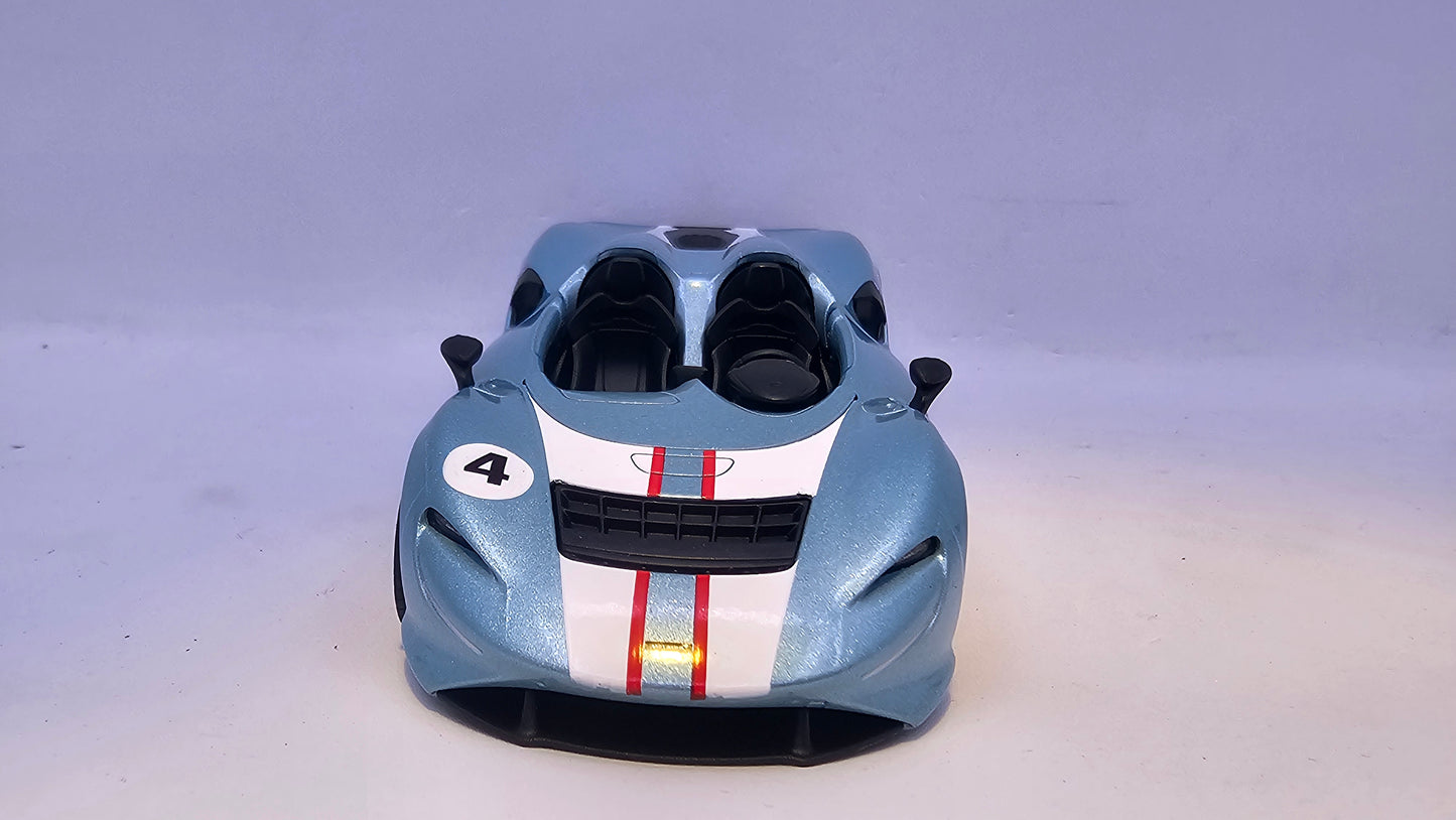 McLaren Eva - Escala 1/36 - Kinsmart - (Sin caja)
