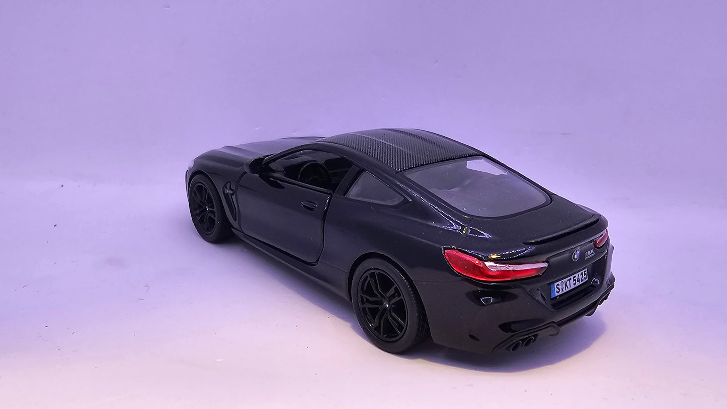 BMW M8 Competition Coupé - Escala 1/38 - Kinsmart - (Sin caja)