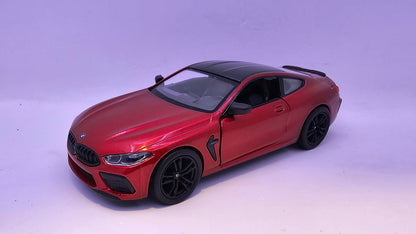 BMW M8 Competition Coupé - Escala 1/38 - Kinsmart - (Sin caja)