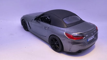 BMW Z4 - Escala 1/34 - Kinsmart - (Sin caja)