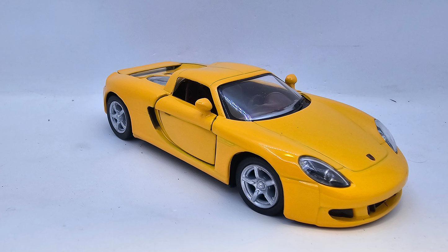 Porsche Carrera GT - Escala 1/36 - Kinsmart - (Sin caja)