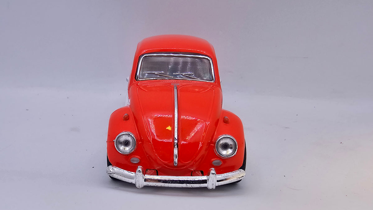 Volkswagen Escarabajo Bicolor 1967 - Escala 1/32 - Kinsmart - (Sin caja)