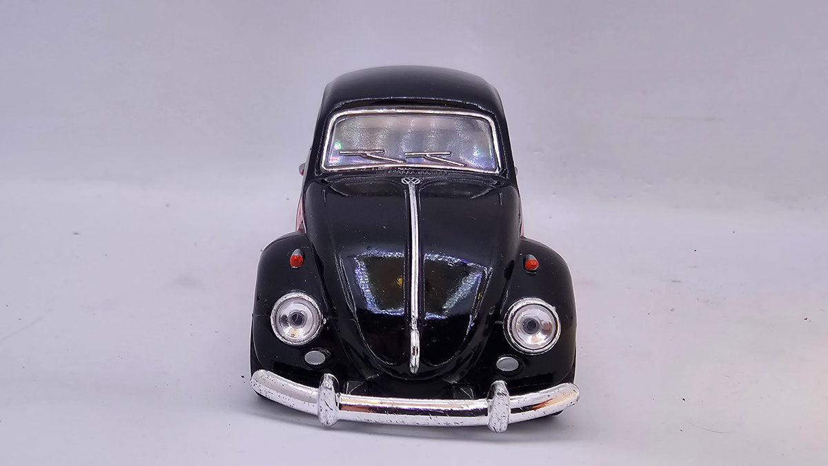 Volkswagen Escarabajo Bicolor 1967 - Escala 1/32 - Kinsmart - (Sin caja)