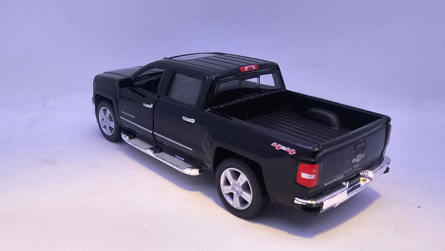 Chevrolet Silverado 2014 - Escala 1/46 - Kinsmart - (Sin caja)