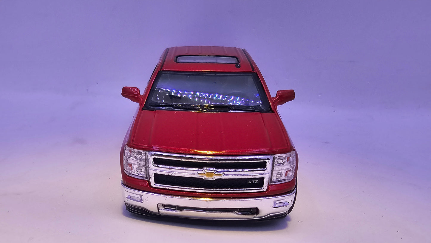 Chevrolet Silverado 2014 - Escala 1/46 - Kinsmart - (Sin caja)