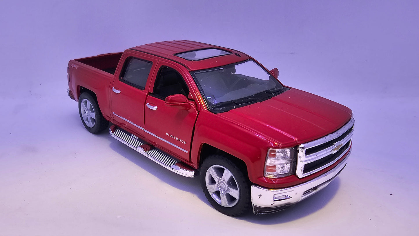 Chevrolet Silverado 2014 - Escala 1/46 - Kinsmart - (Sin caja)