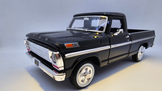 Ford F-100 Pickup 1969 - Escala 1/24 - MotorMax - (Sin caja)