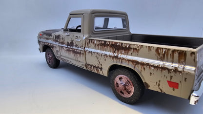 Ford F-100 Pick Up 1972 "Oxidada" - Escala 1/24 - Motormax - (Sin caja)
