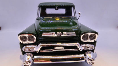 GMC 100 Wideside Pickup 1958 - Escala 1/24 - MotorMax - (Sin Caja)