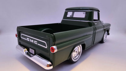 GMC 100 Wideside Pickup 1958 - Escala 1/24 - MotorMax - (Sin Caja)