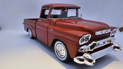GMC 100 Wideside Pickup 1958 - Escala 1/24 - MotorMax - (Sin Caja)