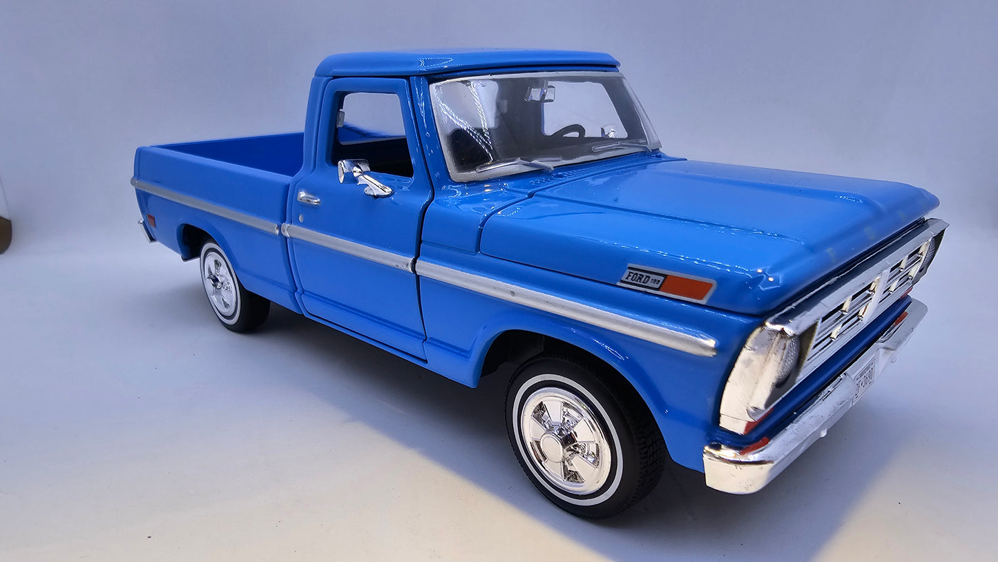 Ford F-100 Pick Up 1972 - Escala 1/24 - Motormax - (Sin caja)