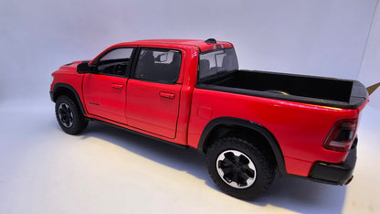 RAM 1500 Rebel Crew 2019 - Escala 1/24 (1/27) - MotorMax - (Sin Caja)