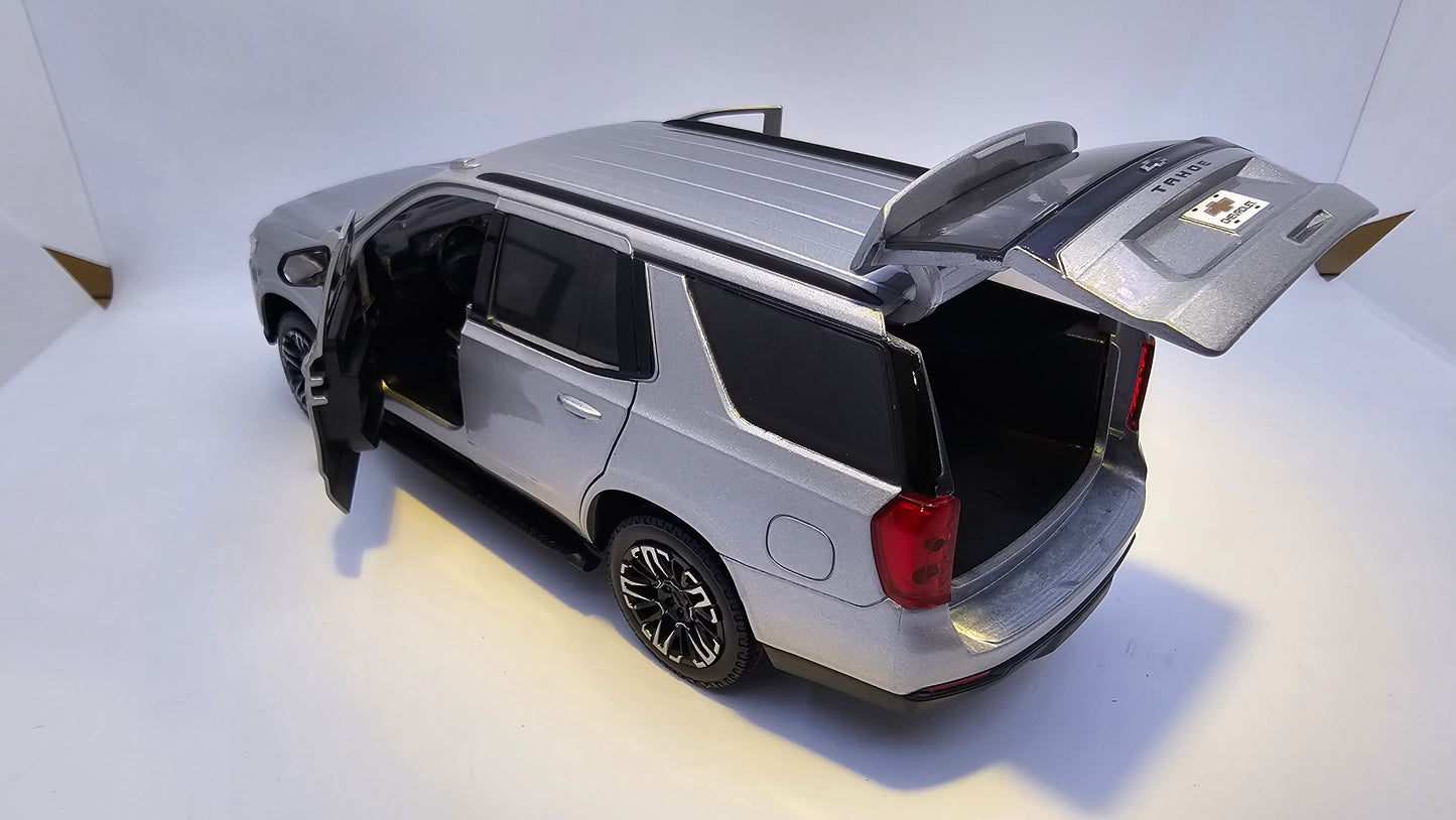 Chevrolet Tahoe Z71 2025 - Escala 1/24 - MotorMax - (Sin Caja)