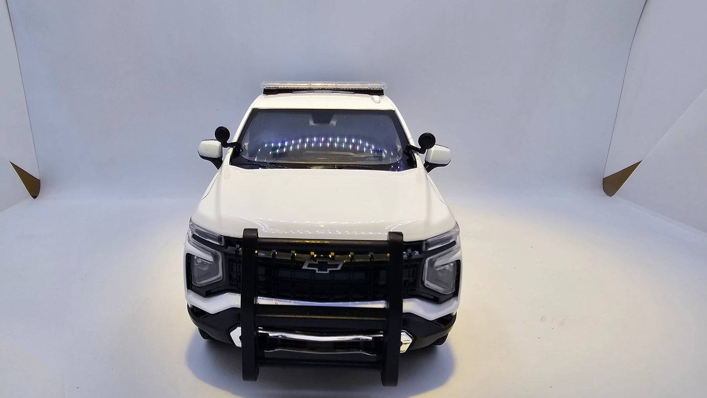 Chevrolet Tahoe PPV 2025 (Police Pursuit Vehicle) - Escala 1/24 - MotorMax - (Sin Caja)