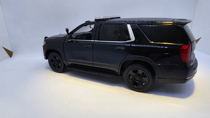 Chevrolet Tahoe PPV 2025 (Police Pursuit Vehicle) - Escala 1/24 - MotorMax - (Sin Caja)