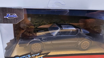 Pontiac Firebird 1977 - "Dos pícaros con Suerte" - Escala 1/32 - Jada
