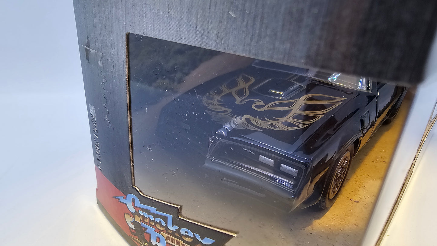 Pontiac Firebird 1977 - "Dos pícaros con Suerte" - Escala 1/32 - Jada