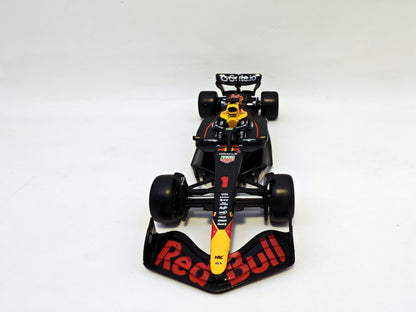Red Bull Racing Formula 1 RB21 #1 Max Verstappen 2025 - F1 Burago Escala 1/43