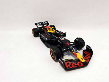 Red Bull Racing Formula 1 RB21 #1 Max Verstappen 2025 - F1 Burago Escala 1/43