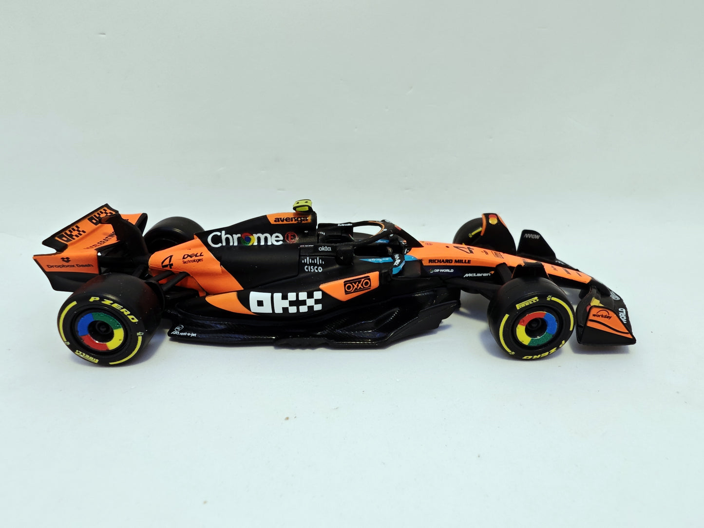 McLaren Formula 1 MCL39 #4 Lando Norris - 2025 - F1 Burago Escala 1/43