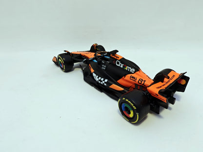 McLaren Formula 1 MCL39 #81 Oscar Piastri - 2025 - F1 Burago Escala 1/43