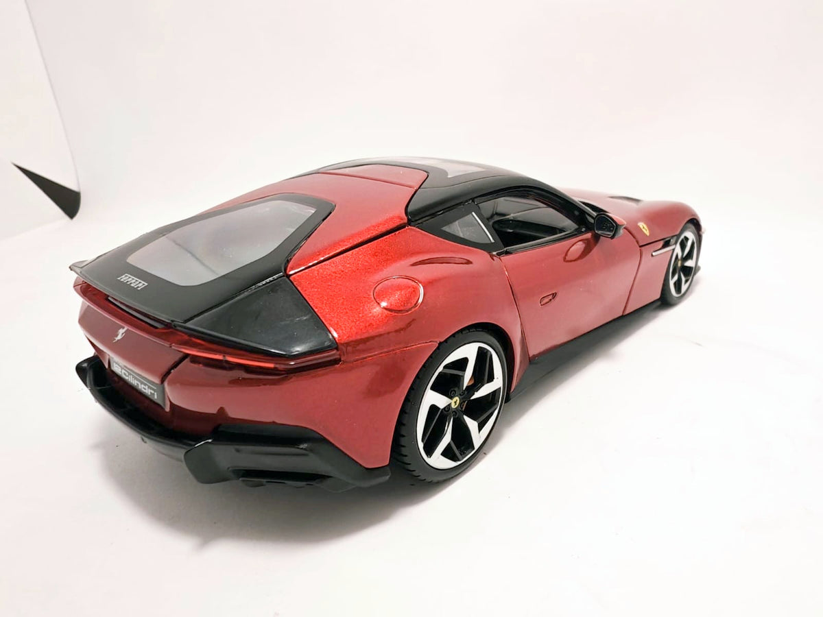 Ferrari 12 Cilindri - Escala 1/24 - Burago - (Sin caja)