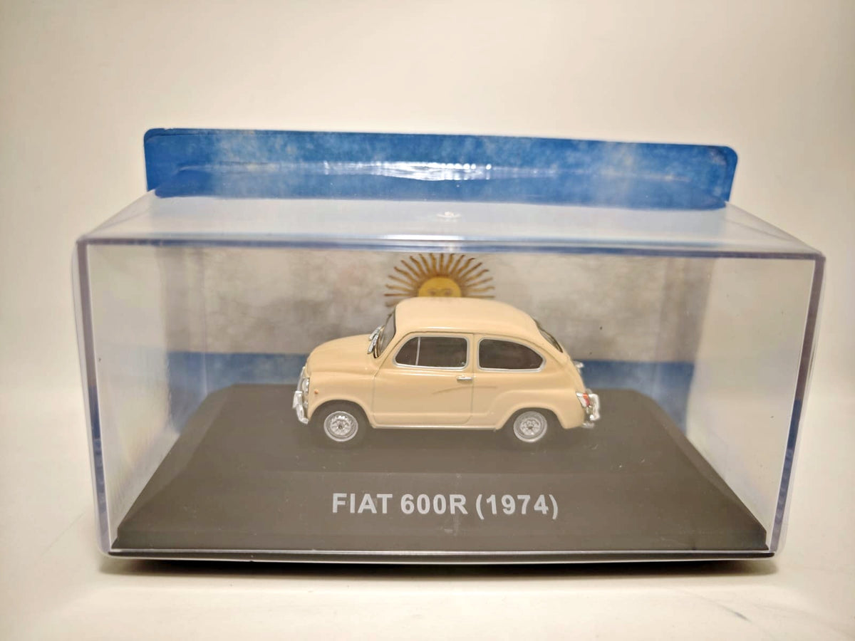 Fiat 600R 1974 - Escala 1/43 - Salvat