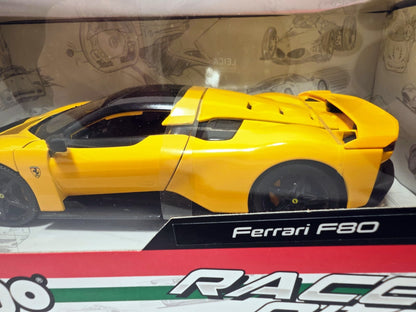 Ferrari F80 - Escala 1/24 - Burago