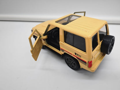 Toyota Land Cruiser Serie 70 - Escala 1/43 - Model World (sin caja)