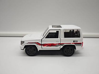 Toyota Land Cruiser Serie 70 - Escala 1/43 - Model World (sin caja)