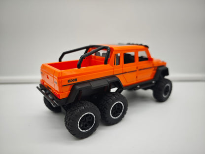Mercedes G AMG 6X6 - Escala 1/24 - Plastico c/Luz y Sonido - No License (sin caja)