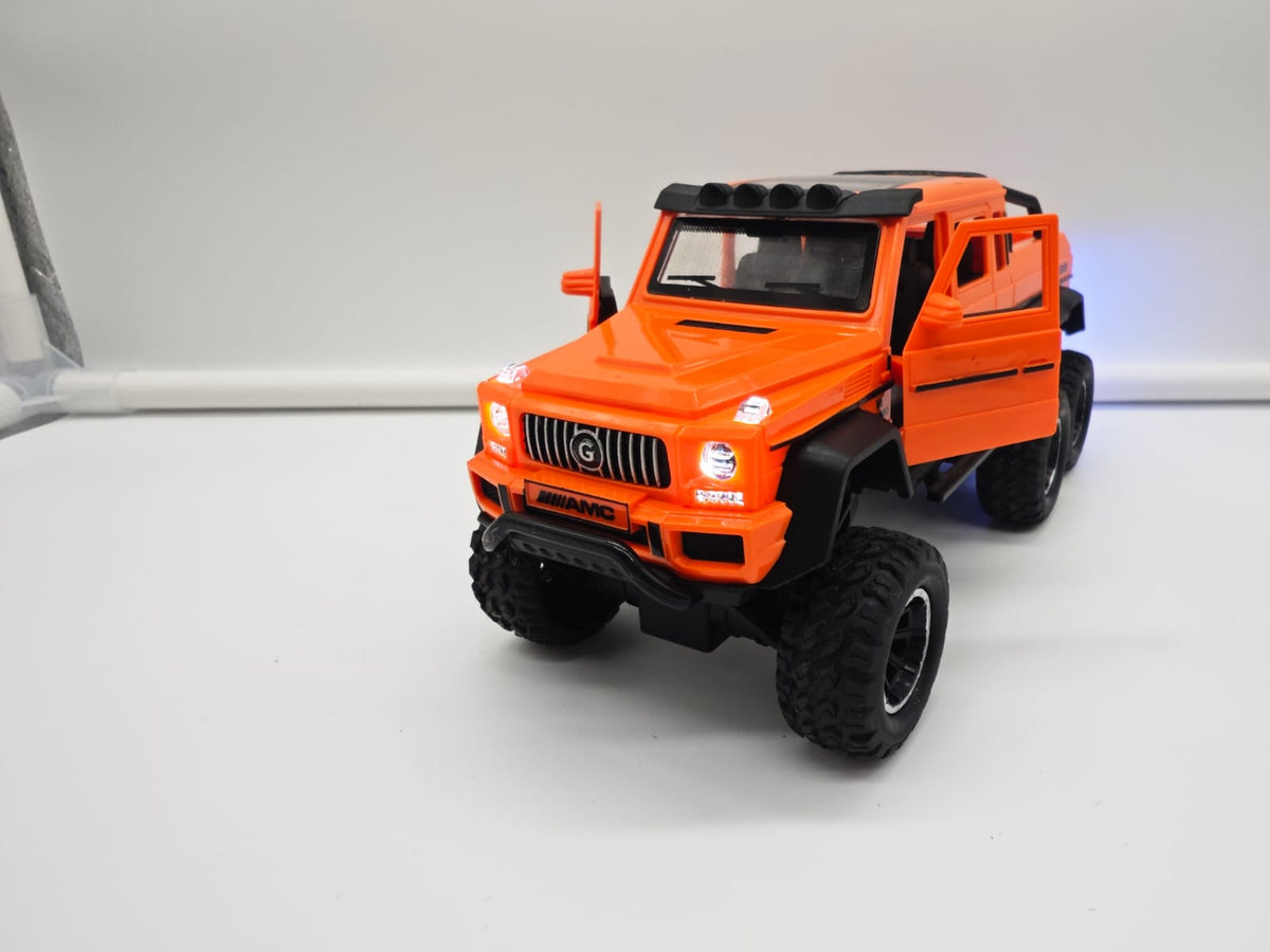 Mercedes G AMG 6X6 - Escala 1/24 - Plastico c/Luz y Sonido - No License (sin caja)