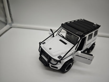 Mercedes G Wagon AMG - Escala 1/24 - Plastico c/Luz y Sonido - No License (sin caja)
