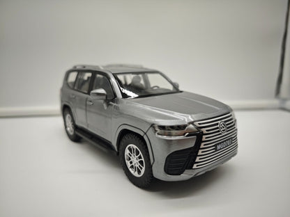 Toyota Land Cruiser 300 - Escala 1/24 - Plastico c/Luz y Sonido - No License (sin caja)