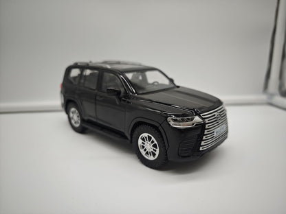 Toyota Land Cruiser 300 - Escala 1/24 - Plastico c/Luz y Sonido - No License (sin caja)