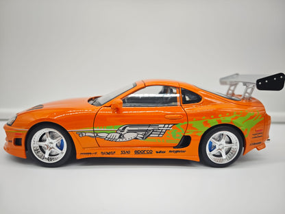 Toyota Supra 1995 Brian O'Conner Rapido y Furioso - Escala 1/24 - c/Luz y Sonido - (sin caja)