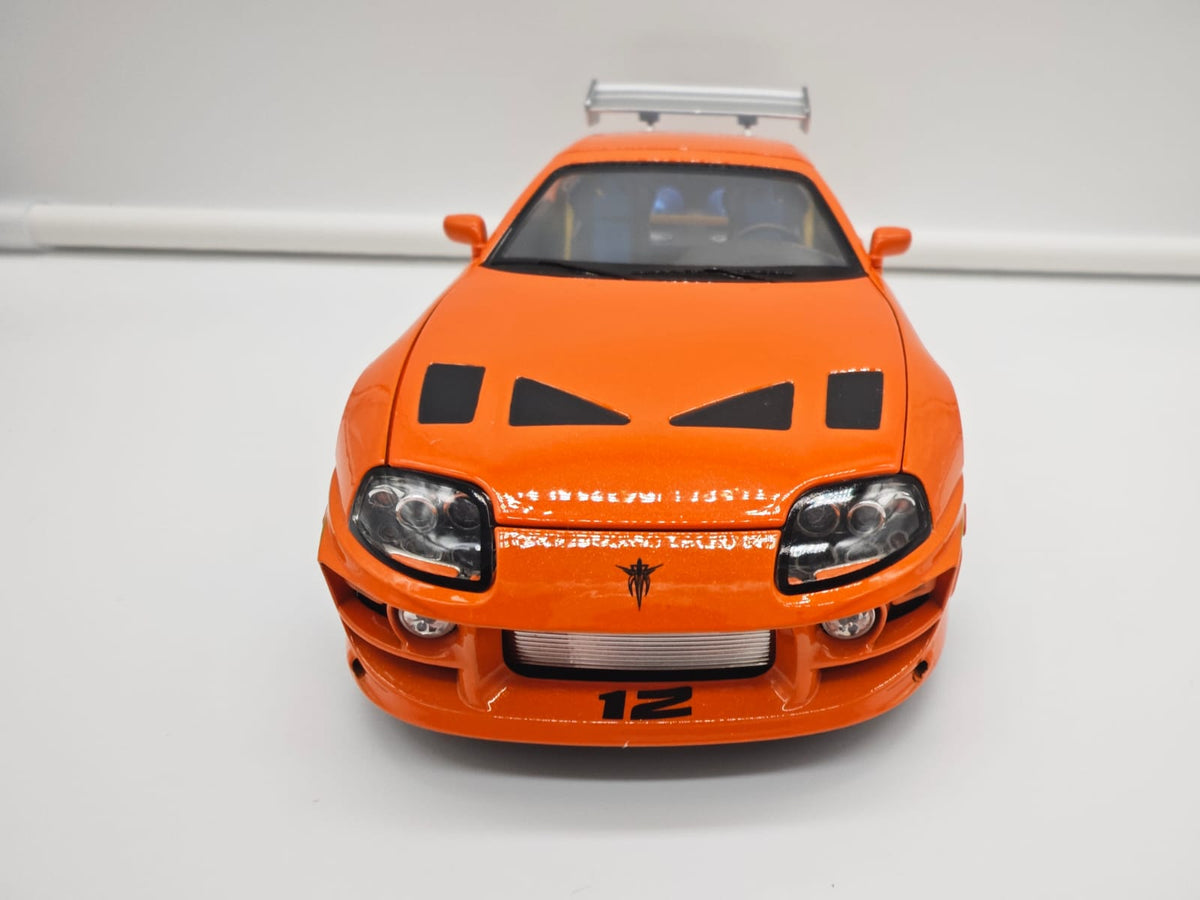 Toyota Supra 1995 Brian O'Conner Rapido y Furioso - Escala 1/24 - c/Luz y Sonido - (sin caja)