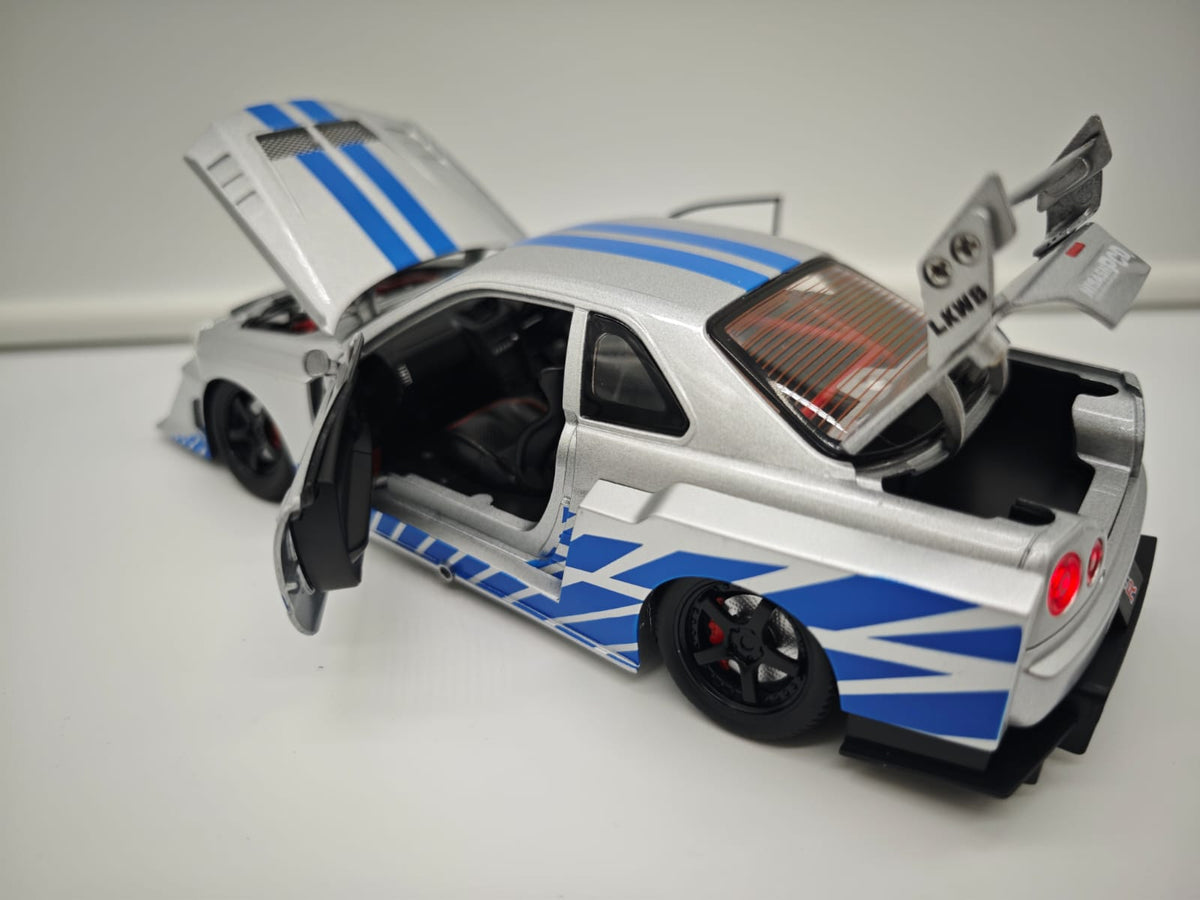 Nissan Skyline GT-R R34 Liberty Walk de Rapido y Furioso - Escala 1/24 - c/Luz y Sonido - (sin caja)
