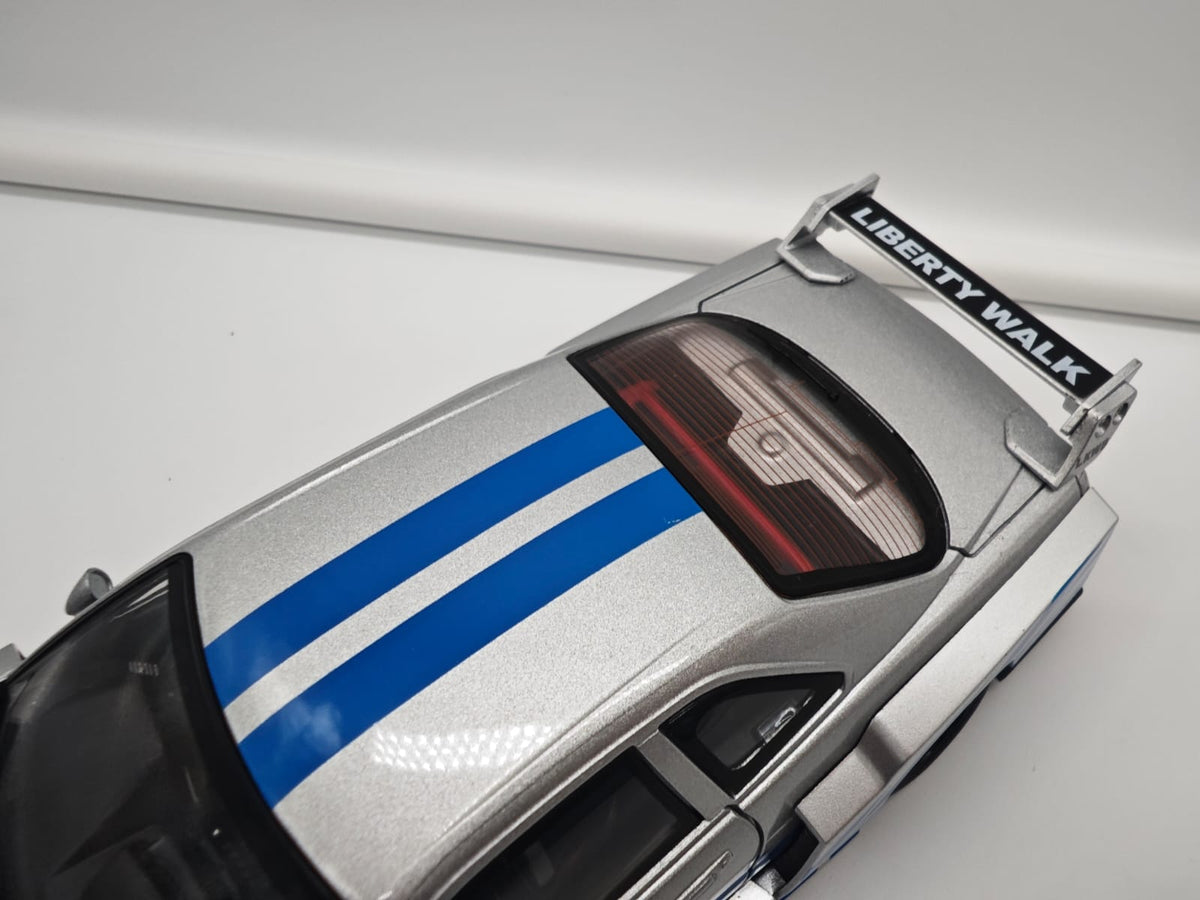Nissan Skyline GT-R R34 Liberty Walk de Rapido y Furioso - Escala 1/24 - c/Luz y Sonido - (sin caja)