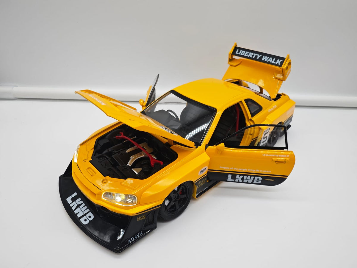 Nissan Skyline GT-R R34 Liberty Walk - Escala 1/24 - c/Luz y Sonido - (sin caja)